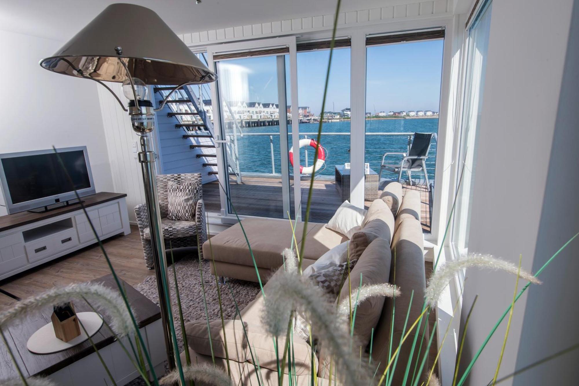 Schwimmendes Ferienhaus Antares One By Seeblick Ferien Oro, Rundum Wasser, Sauna Olpenitz Exterior foto